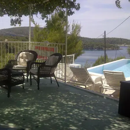 Solea Hvar Town