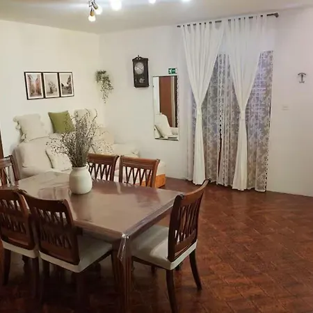 Solea Apartment