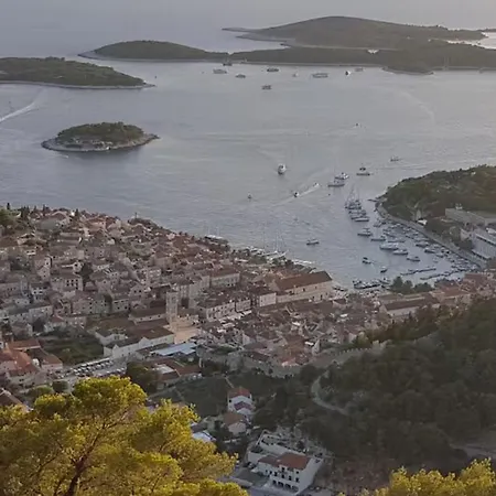Solea Hvar Town